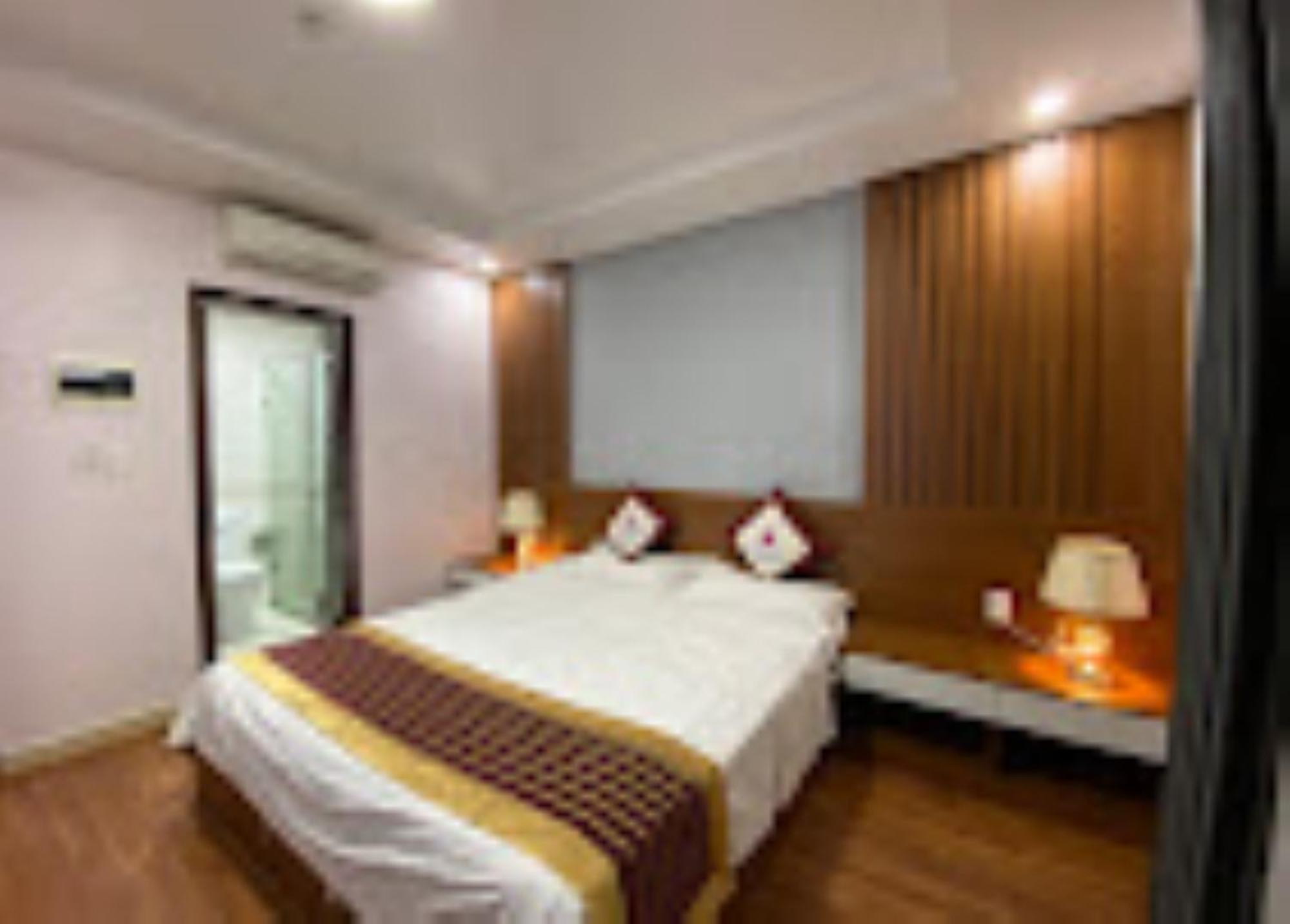 Hoa Viet Hotel カオバン エクステリア 写真